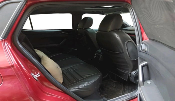 2024 Volkswagen TAIGUN GT Line 1.0L TSI AT, Petrol, Automatic, 7,512 km, interior