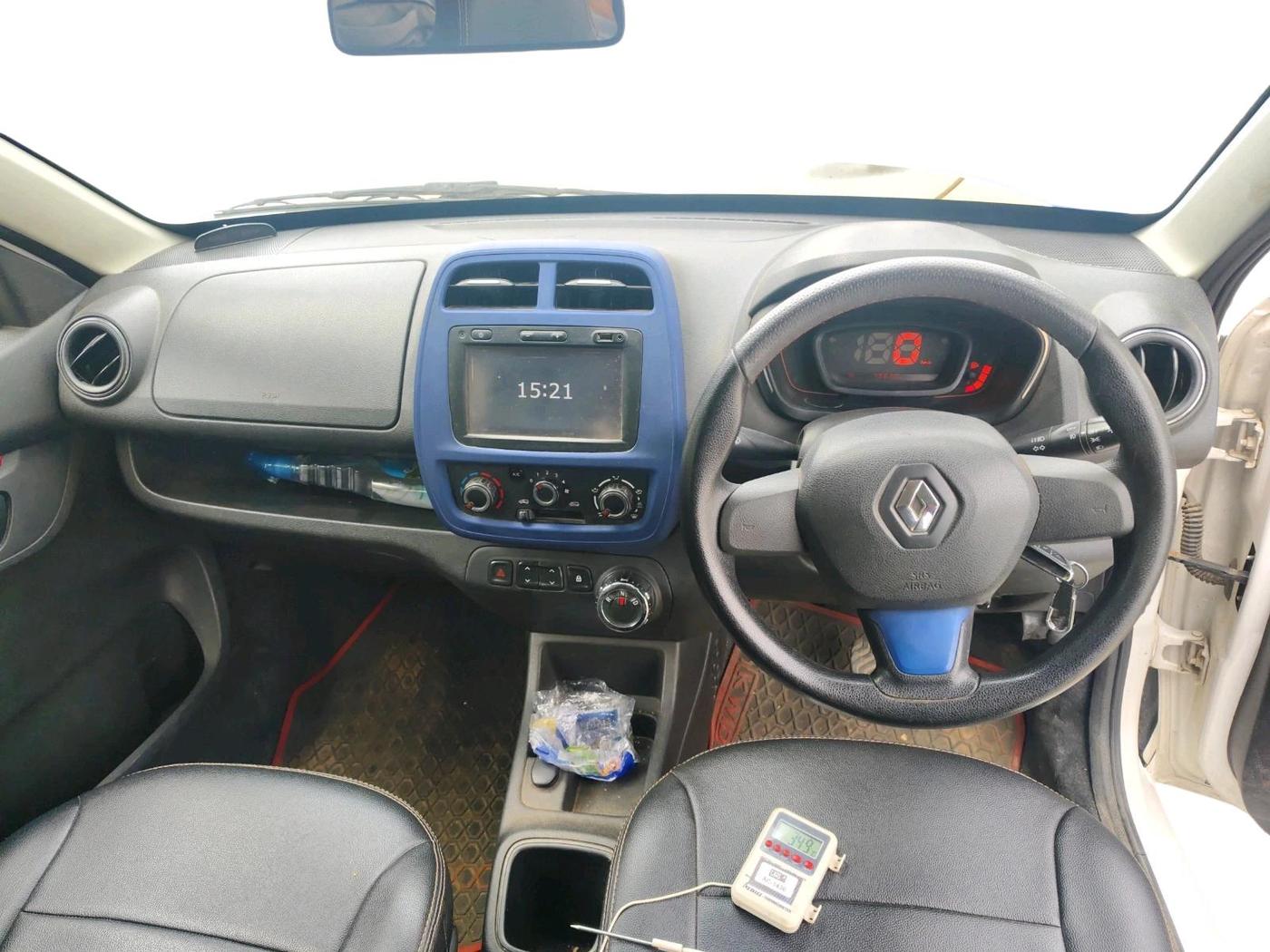 2018 Renault Kwid 1.0 MARVEL CAPTAIN AMERICA EDITION AMT, Petrol, Automatic, 75,830 km, interior