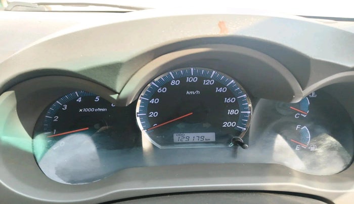2012 Toyota Fortuner 3.0 4X4 MT, Diesel, Manual, 4,00,000 km, interior