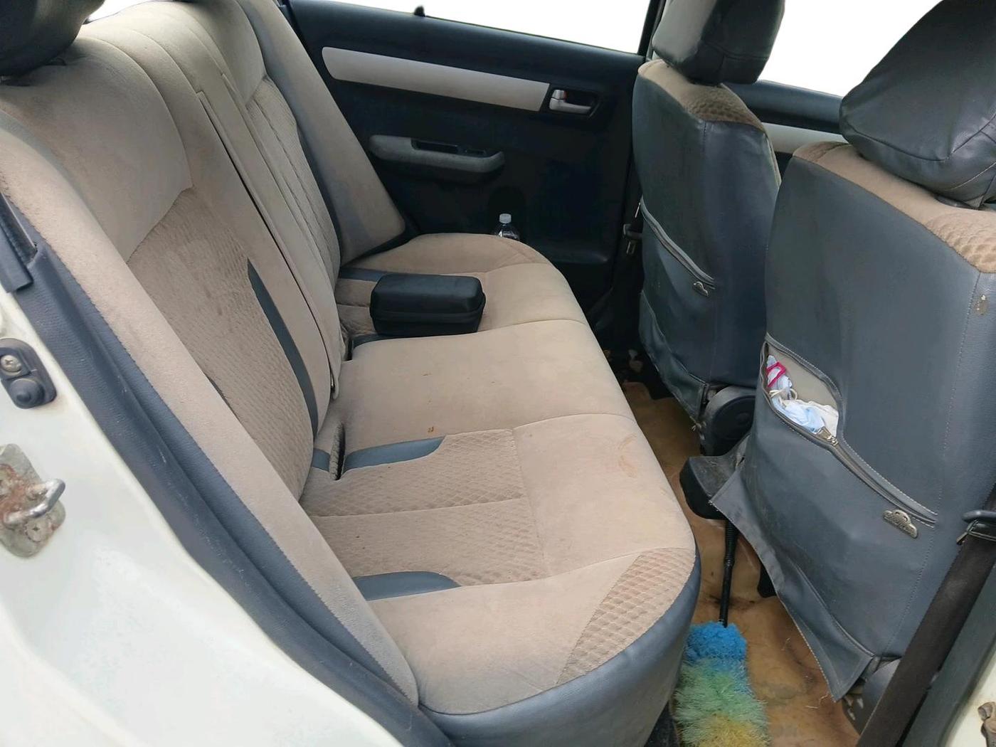 2011 Maruti Swift Dzire VXI, CNG, Manual, 89,878 km, interior