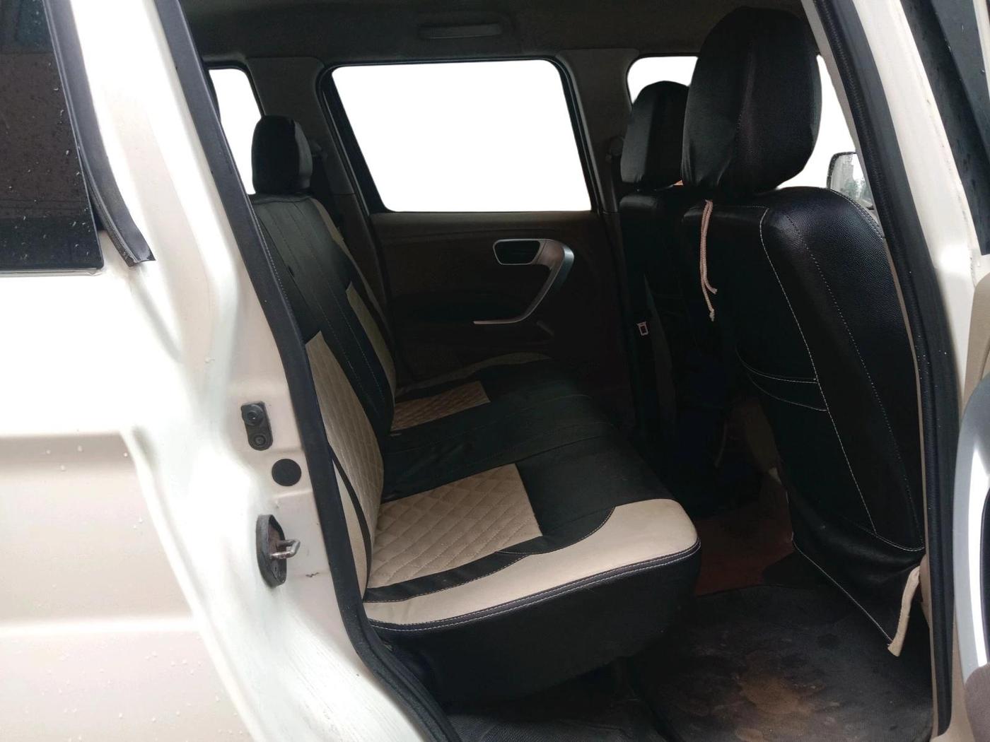 2016 Mahindra TUV300 T8 AMT, Diesel, Automatic, 75,463 km, interior