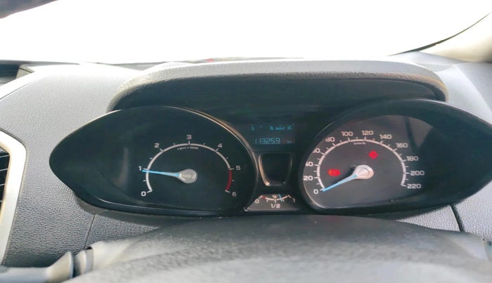 2013 Ford Ecosport TREND 1.5L DIESEL, Diesel, Manual, 1,13,259 km, interior