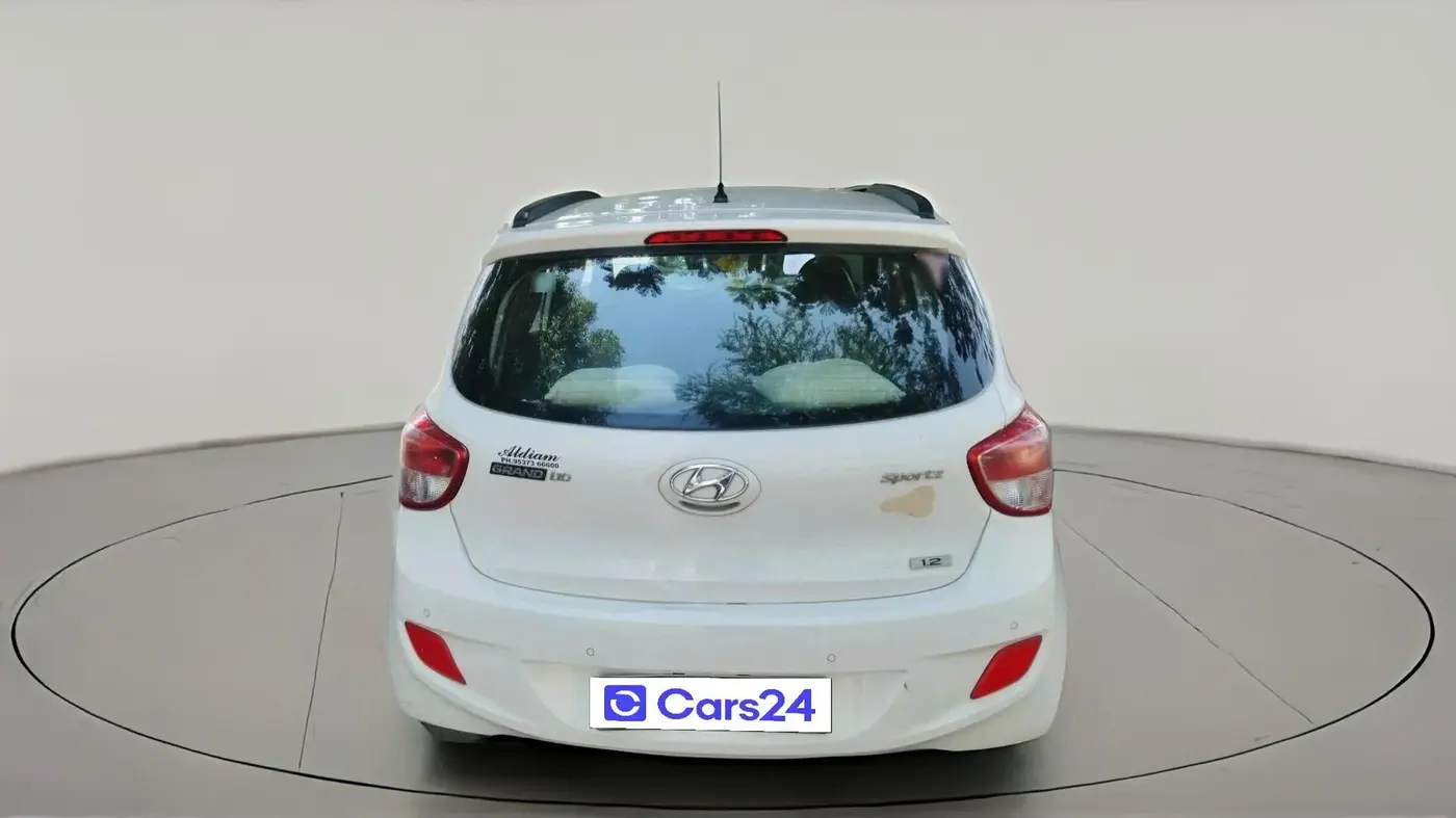 2016 Hyundai Grand i10 SPORTZ 1.2 KAPPA VTVT, Petrol, Manual, 3,30,000 km, exterior