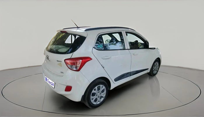 2016 Hyundai Grand i10 SPORTZ 1.2 KAPPA VTVT, Petrol, Manual, 34,240 km, exterior