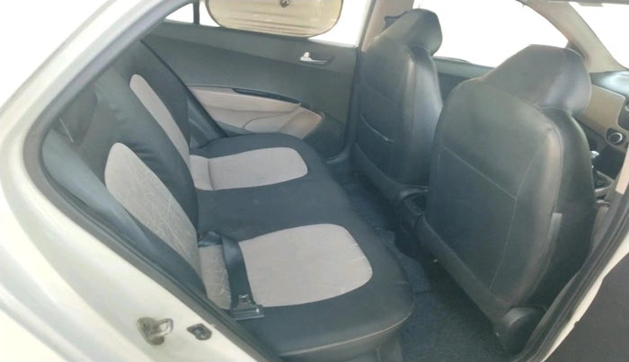 2016 Hyundai Grand i10 SPORTZ 1.2 KAPPA VTVT, Petrol, Manual, 34,240 km, interior