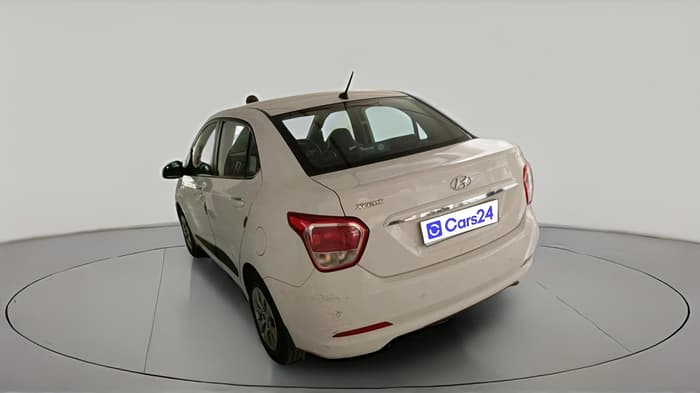 2017 Hyundai Xcent S 1.2, Petrol, Manual, 1,48,903 km, exterior