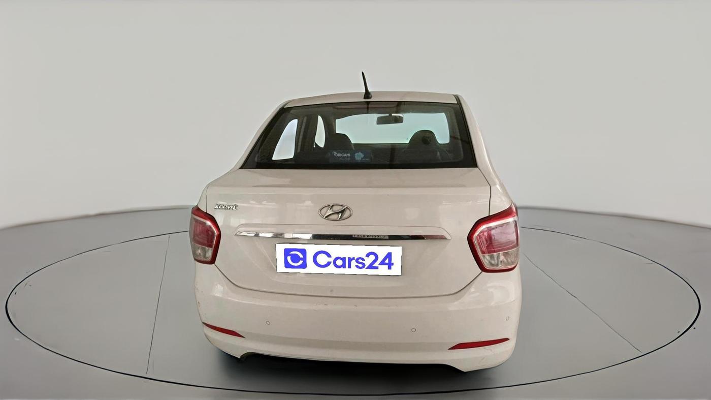 2017 Hyundai Xcent S 1.2, Petrol, Manual, 1,48,903 km, exterior