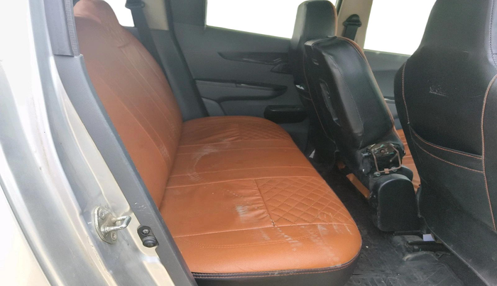 2018 Mahindra KUV 100 NXT K2+ P 6 STR, CNG, Manual, 86,005 km, interior