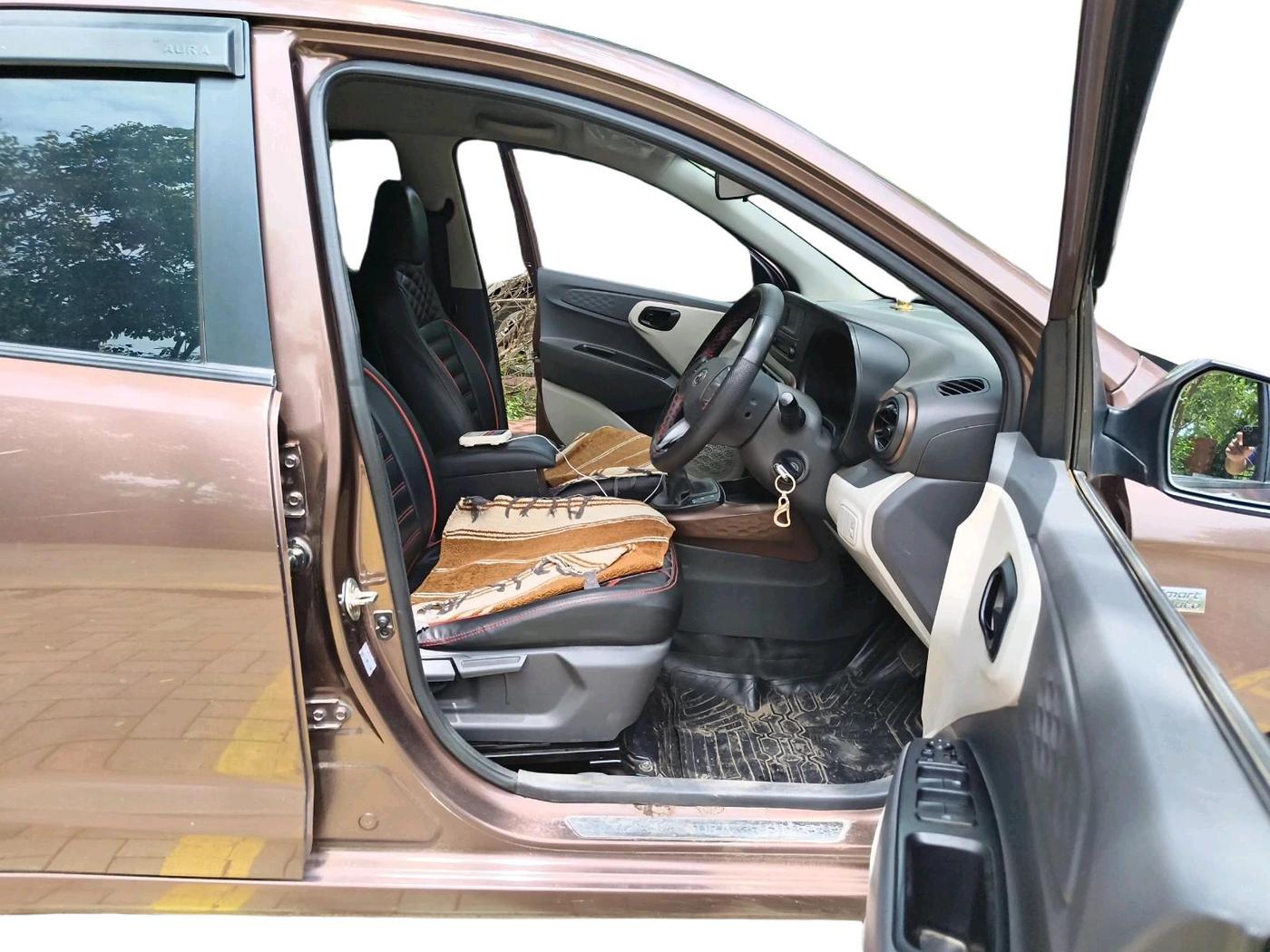 2020 Hyundai AURA S 1.2 AMT, Petrol, Automatic, 1,05,784 km, interior