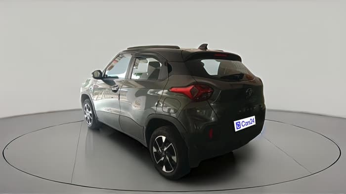 2025 Tata PUNCH Creative Plus AMT, Petrol, Automatic, 3,960 km, exterior