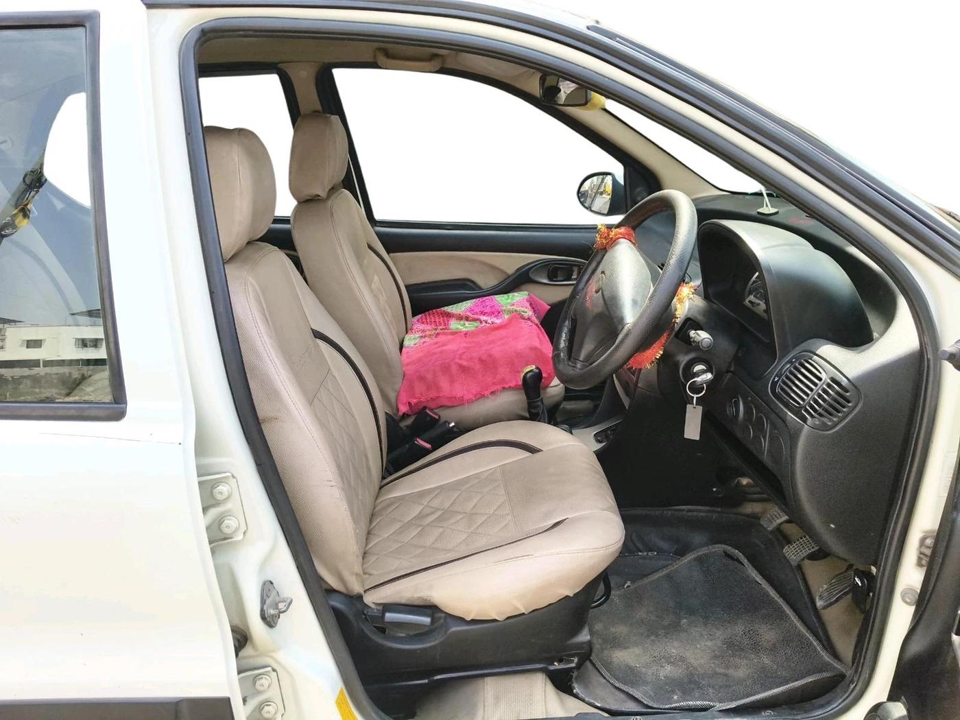 2016 Tata Indigo ECS LX TDI, Diesel, Manual, 77,539 km, interior