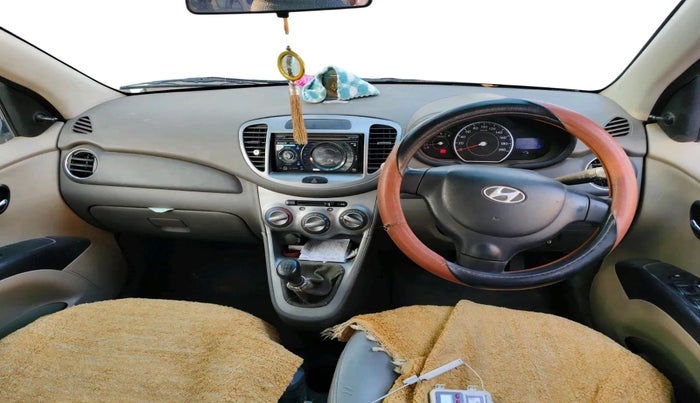 2011 Hyundai i10 MAGNA 1.1, Petrol, Manual, 44,212 km, interior