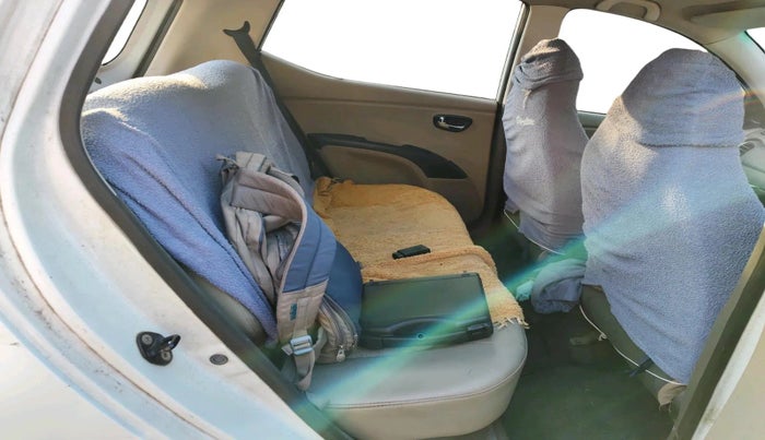 2011 Hyundai i10 MAGNA 1.1, Petrol, Manual, 44,212 km, interior