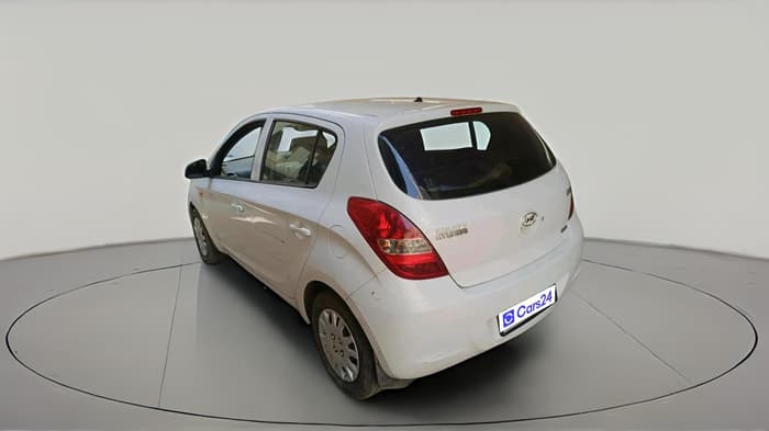 2011 Hyundai i20 MAGNA 1.2, CNG, Manual, 1,65,863 km, exterior