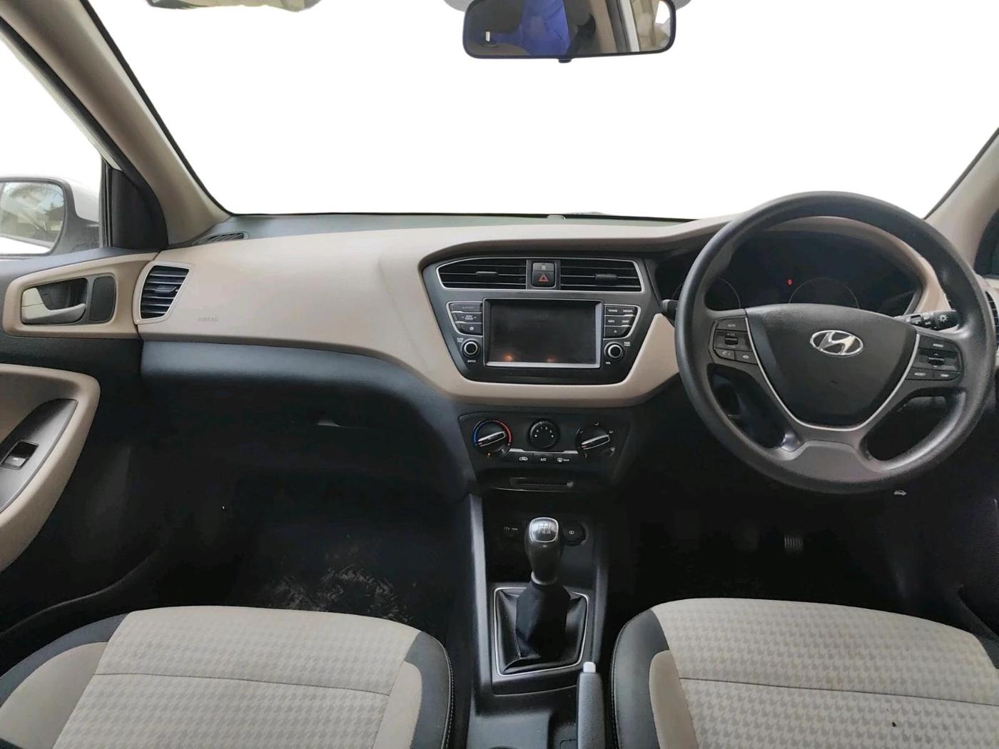 2020 Hyundai Elite i20 SPORTZ PLUS 1.2, Petrol, Manual, 55,794 km, interior