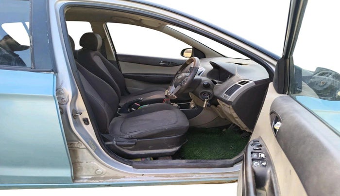 2011 Hyundai i20 SPORTZ 1.4 CRDI, Diesel, Manual, 12,345 km, interior