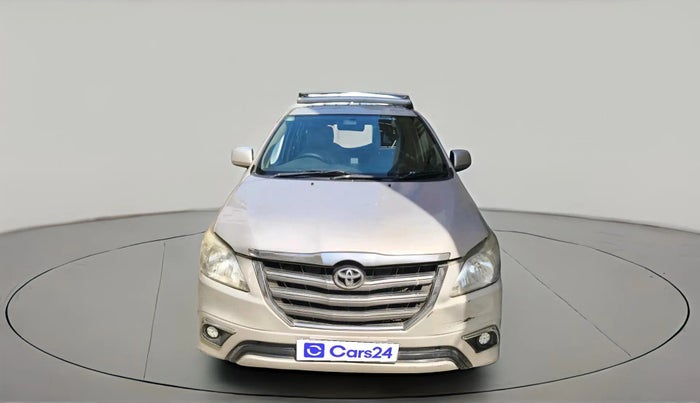 2016 Toyota Innova 2.5 GX 7 STR, Diesel, Manual, 1,80,510 km, exterior