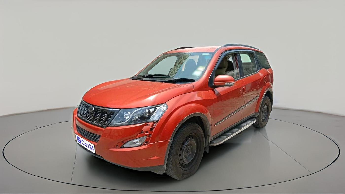 2016 Mahindra XUV500 W6 1.99, Diesel, Manual, 1,01,289 km, exterior