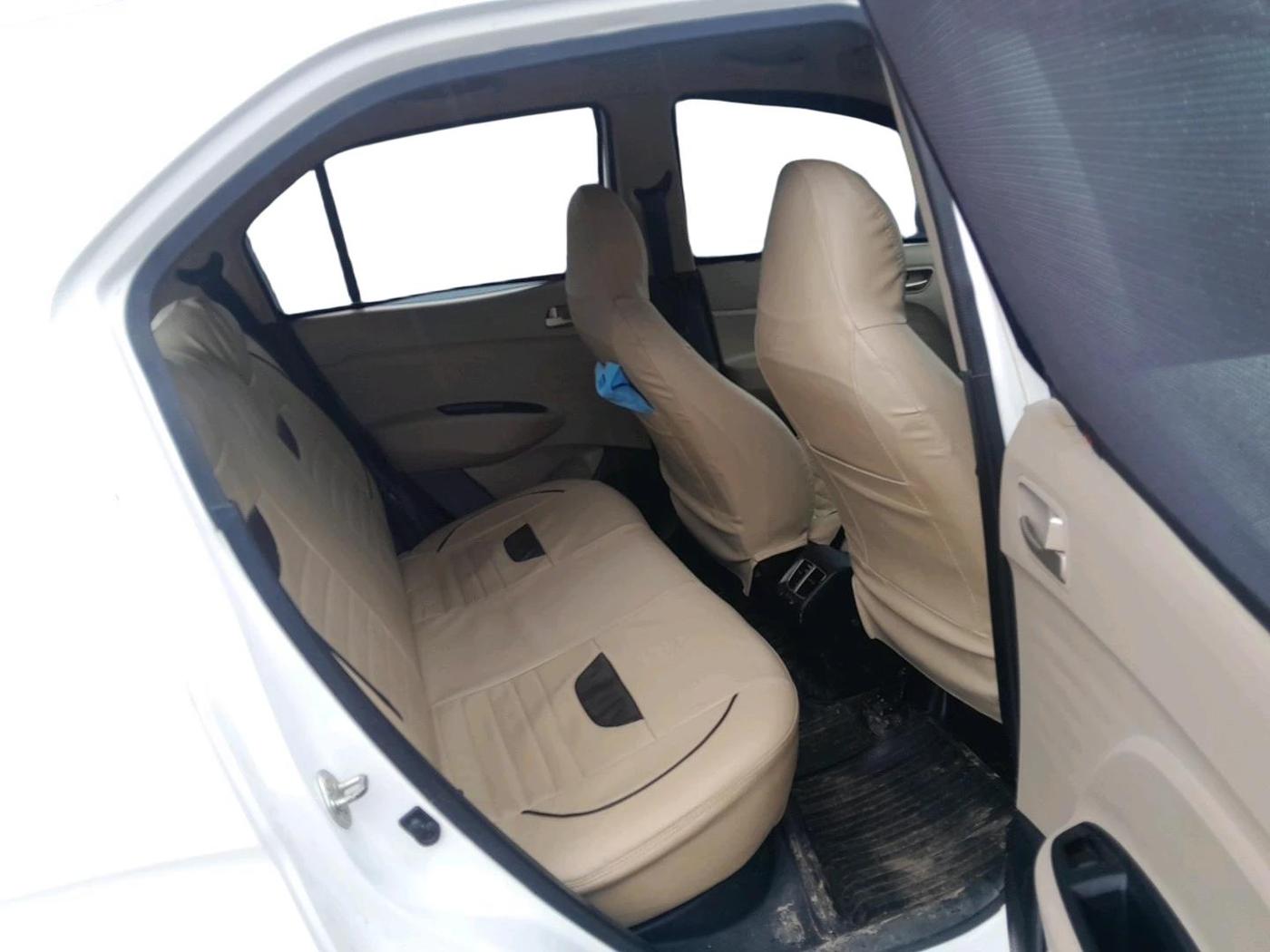 2019 Hyundai NEW SANTRO MAGNA, Petrol, Manual, 69,018 km, interior