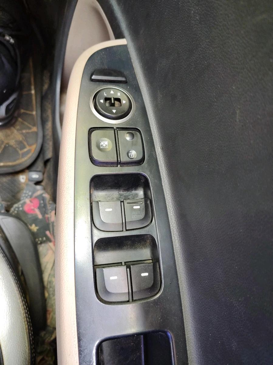 2018 Hyundai Xcent SX 1.2, Petrol, Manual, 66,680 km, interior