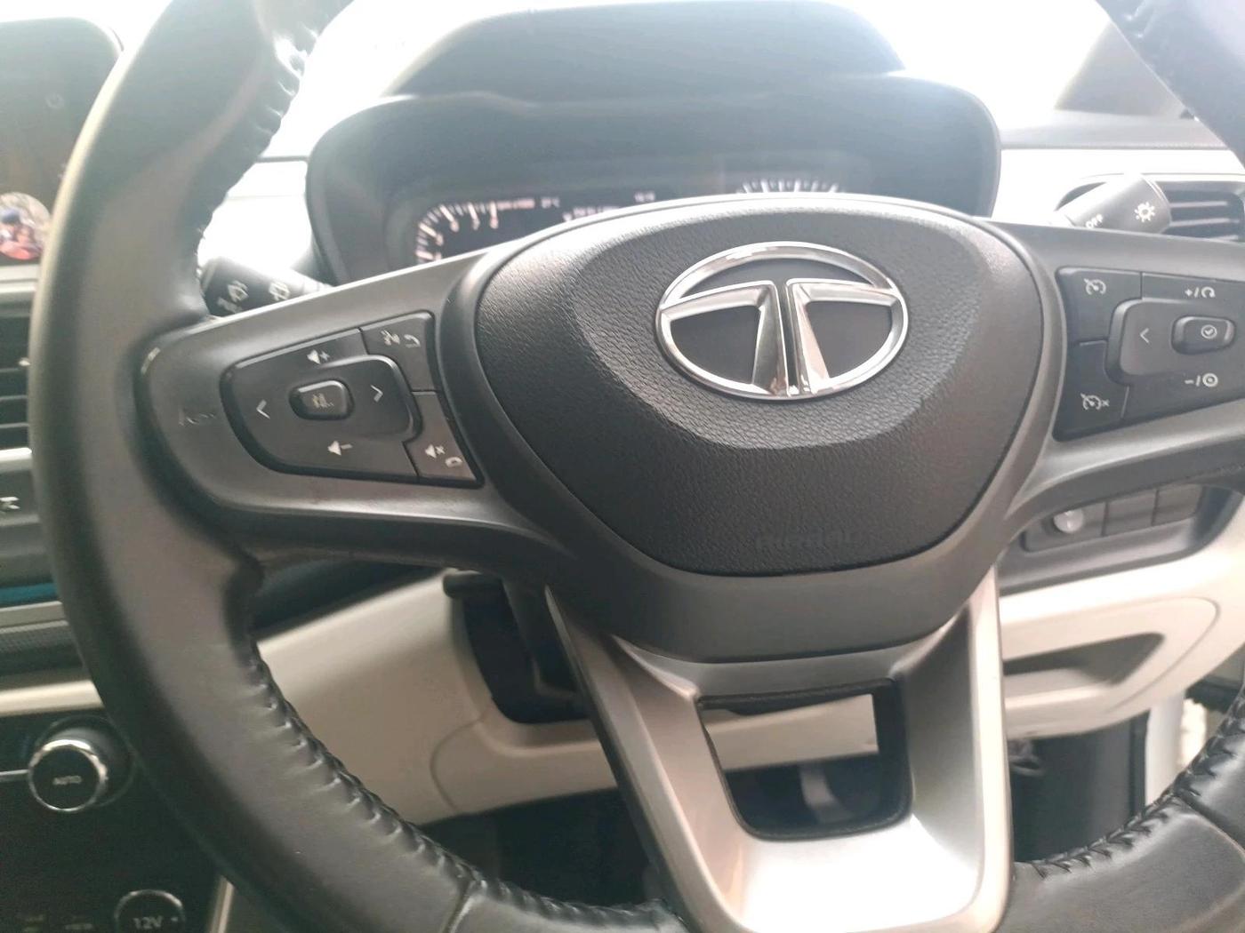 2023 Tata ALTROZ XZA PLUS (O) SUNROOF P , Petrol, Automatic, 19,869 km, interior