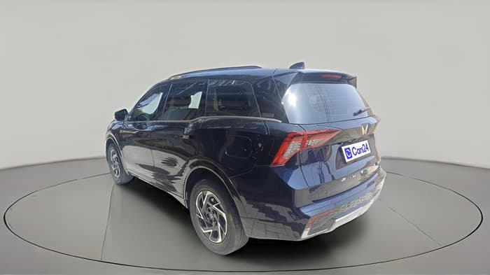 2026 Mahindra XUV 7XO AX7 2WD Diesel 2.2L Turbo Automatic 7 STR, Diesel, Automatic, 12,091 km, exterior