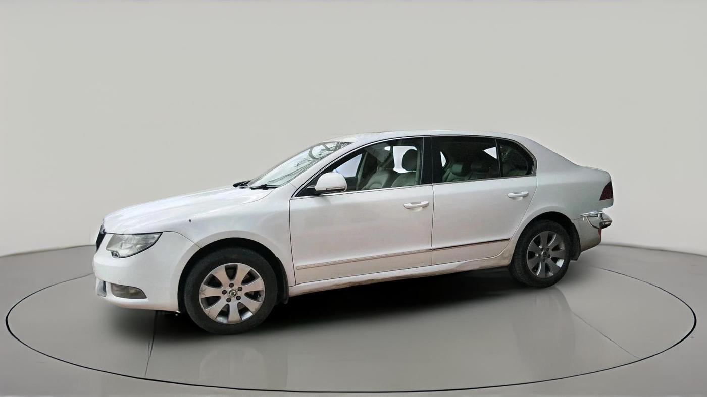 2012 Skoda Superb ELEGANCE 1.8 TSI MT, Petrol, Manual, 1,24,101 km, exterior