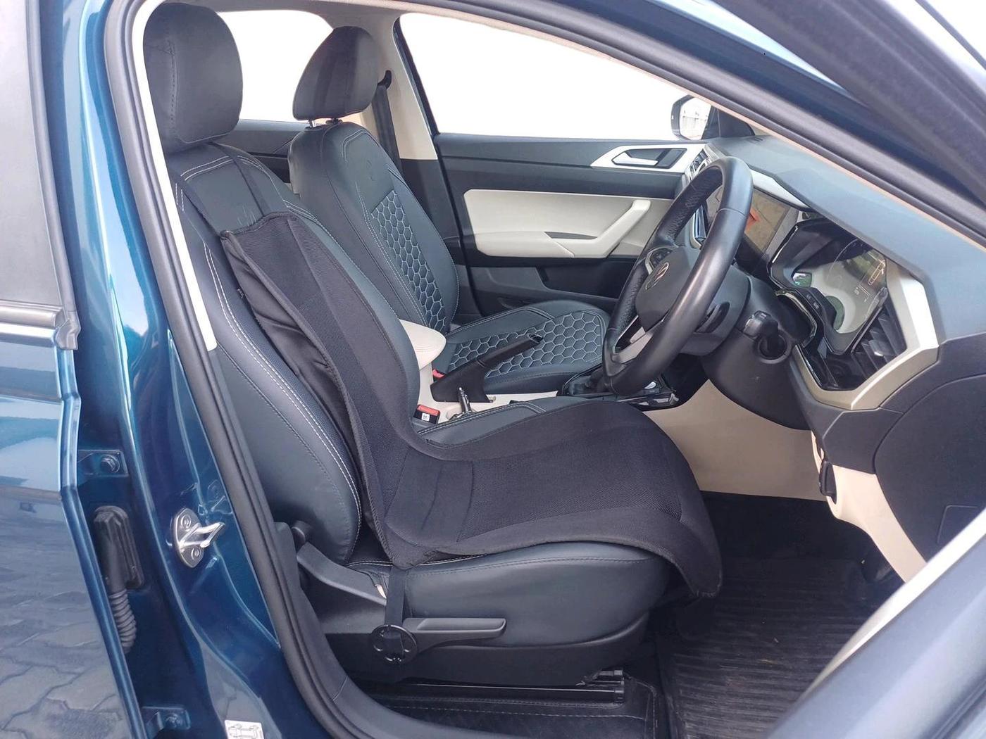2024 Volkswagen VIRTUS HIGHLINE TSI 1.0 AT, Petrol, Automatic, 12,713 km, interior