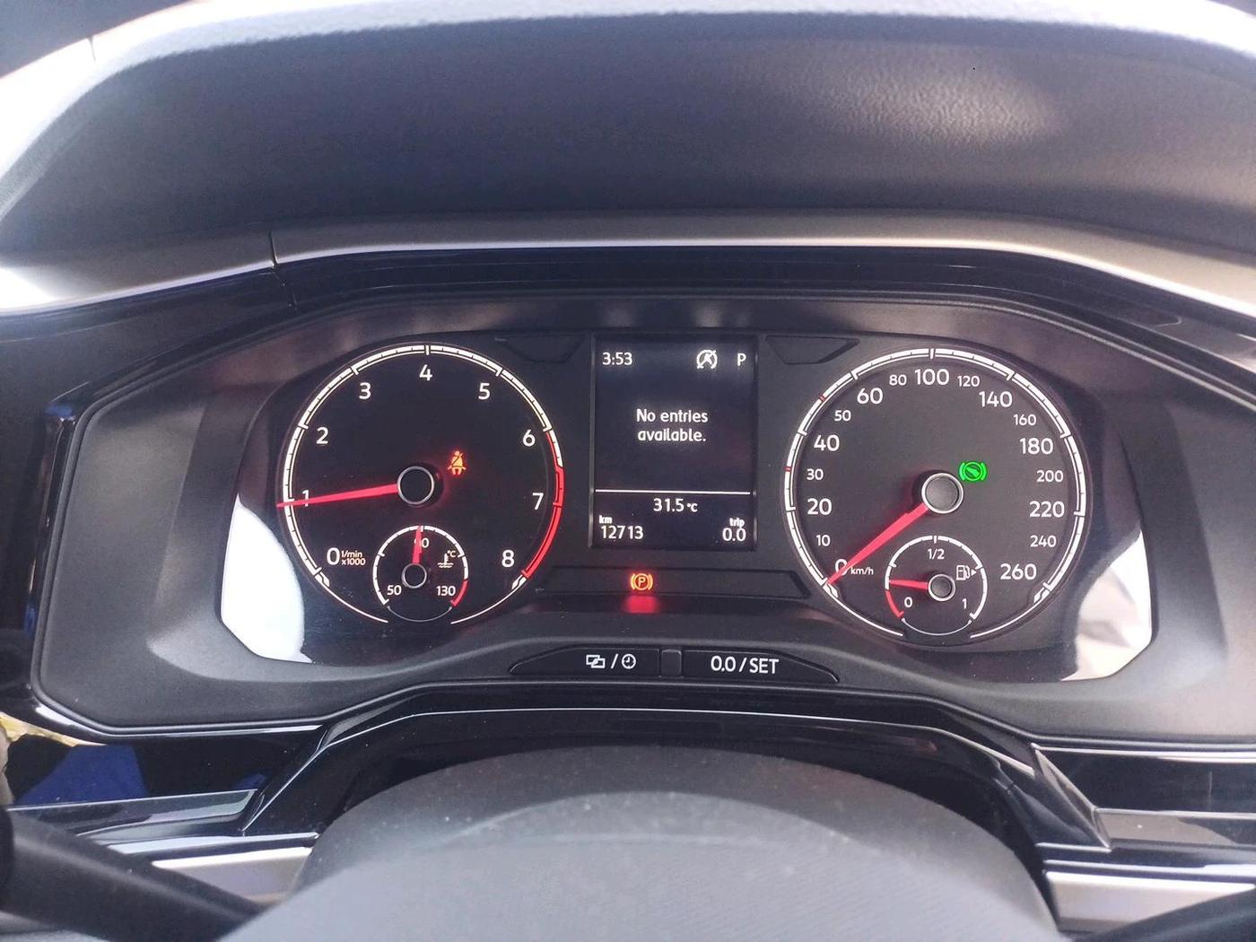 2024 Volkswagen VIRTUS HIGHLINE TSI 1.0 AT, Petrol, Automatic, 12,713 km, interior