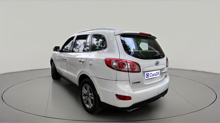 2011 Hyundai Santa Fe 4 WD, Diesel, Manual, 2,71,275 km, exterior