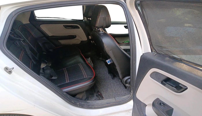 2024 Tata ALTROZ XM PLUS CNG, CNG, Manual, 52,440 km, interior