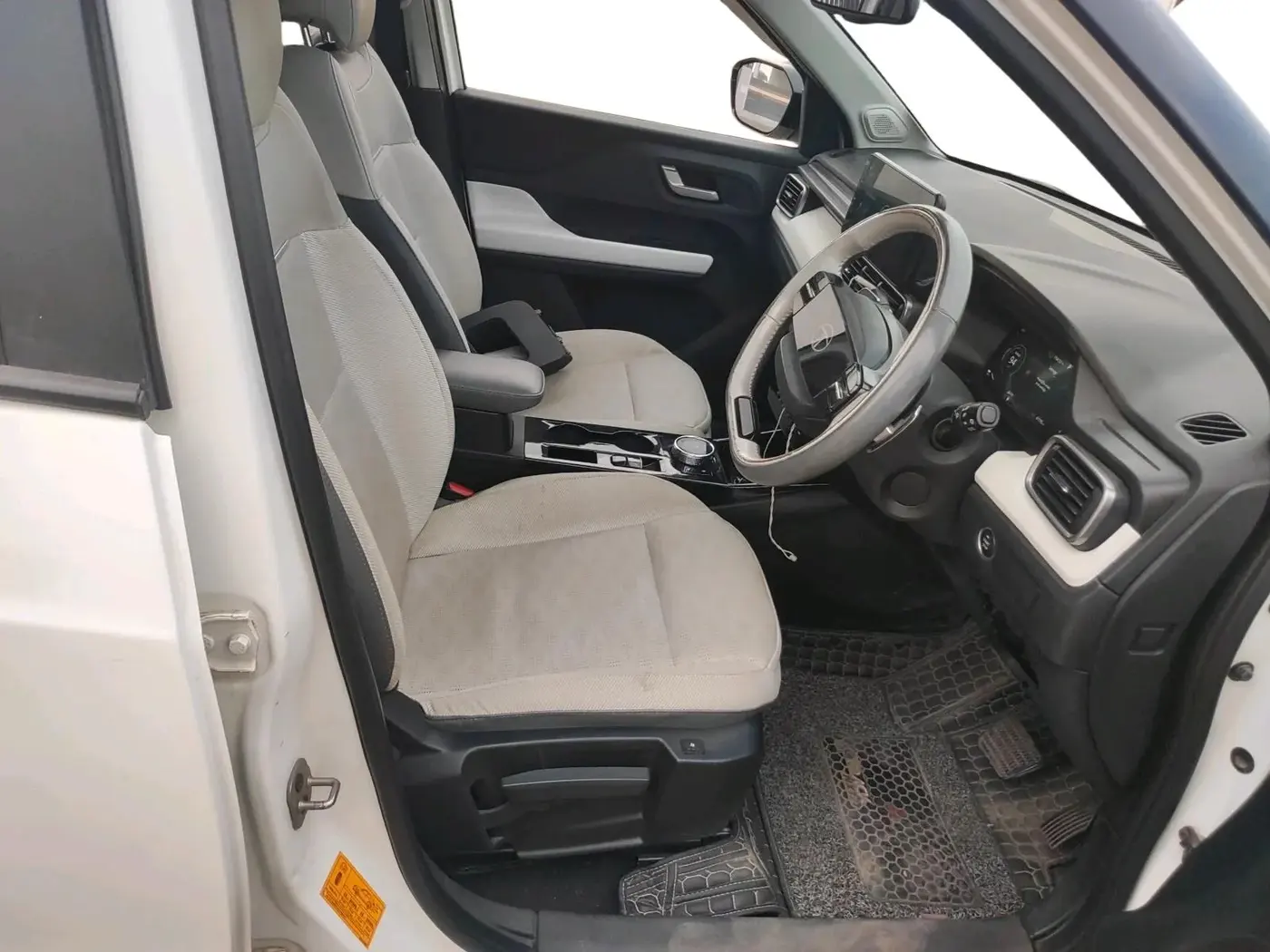 2024 Tata PUNCH EV EMPOWERED PLUS S LONG RANGE 3.3, Electric, Automatic, 61,775 km, interior