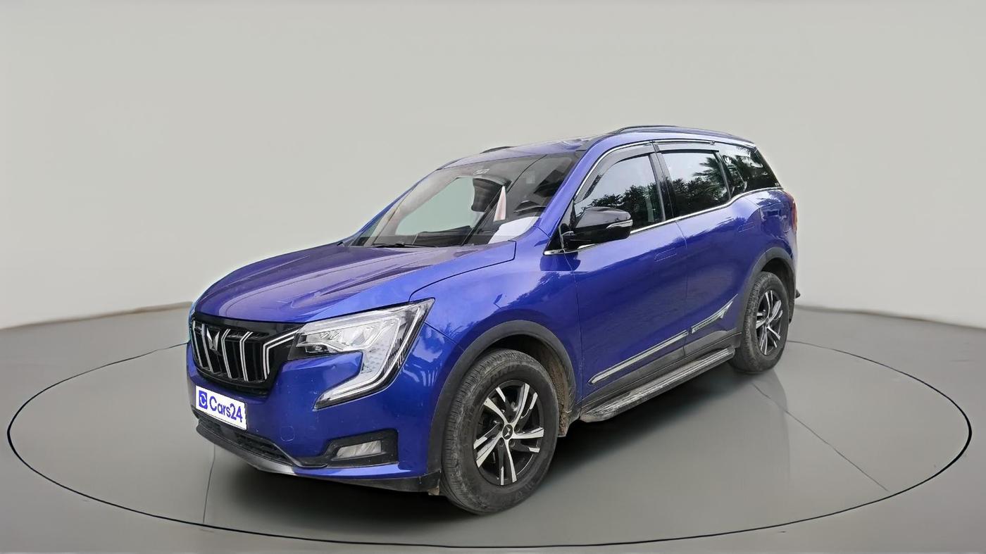 2022 Mahindra XUV700 AX 5 D MT 5 STR, Diesel, Manual, 51,662 km, exterior