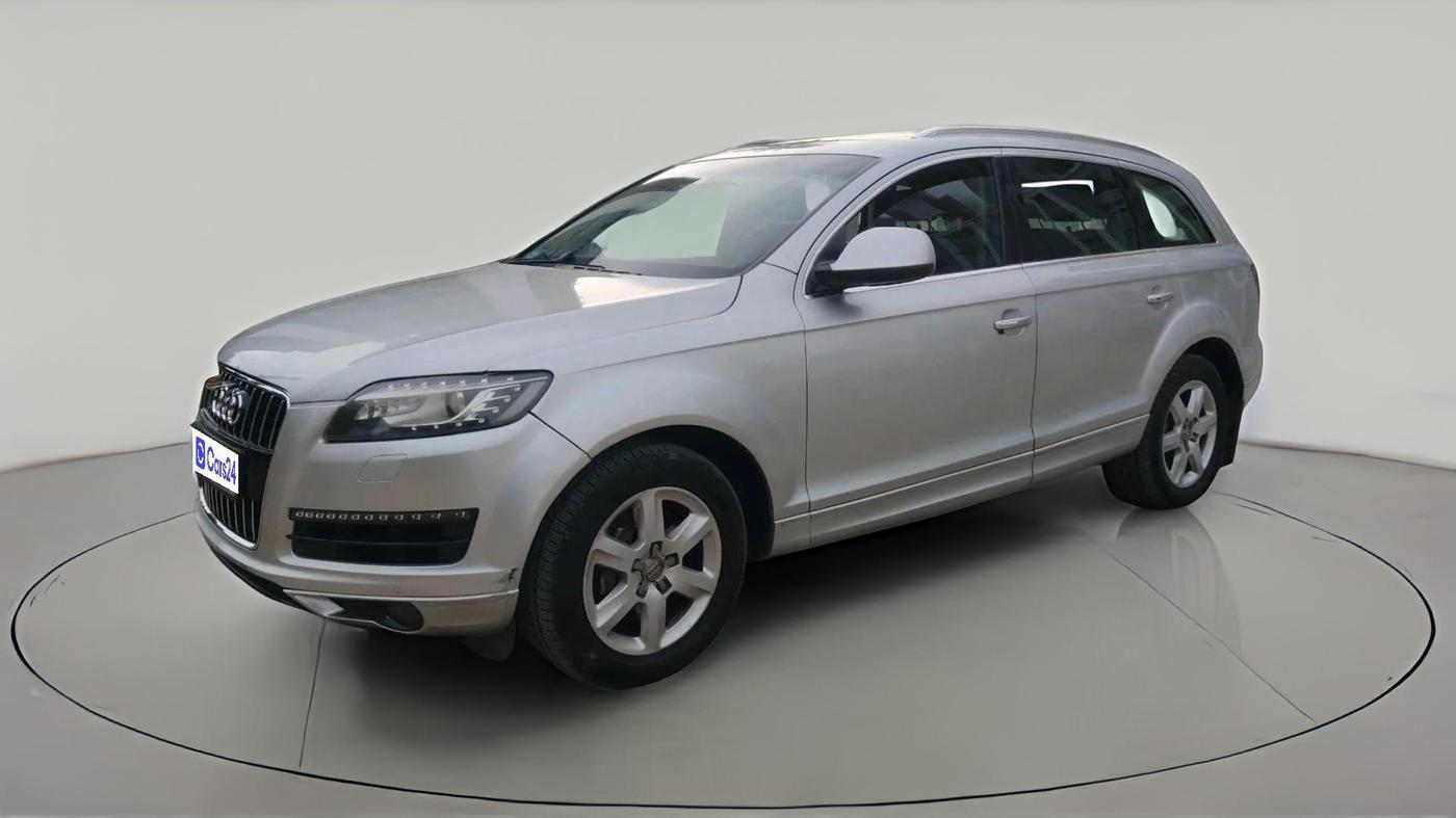 2011 Audi Q7 3.0 TDI PREMIUM PLUS, Diesel, Automatic, 1,47,702 km, exterior