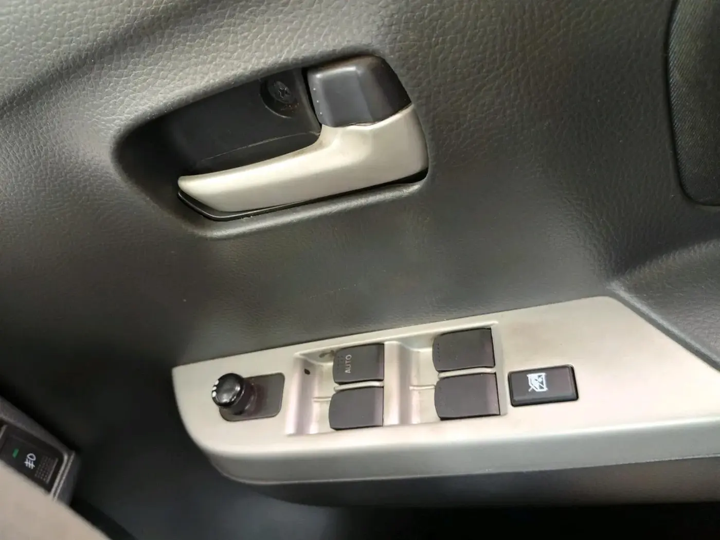 2012 Maruti Wagon R 1.0 VXI, Petrol, Manual, 74,910 km, interior