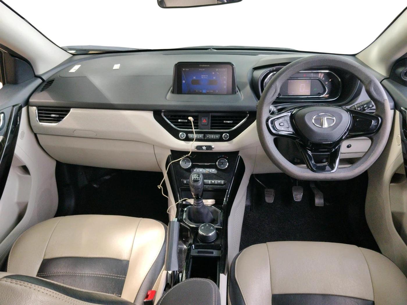 2021 Tata NEXON XZ PLUS PETROL, Petrol, Manual, 29,834 km, interior