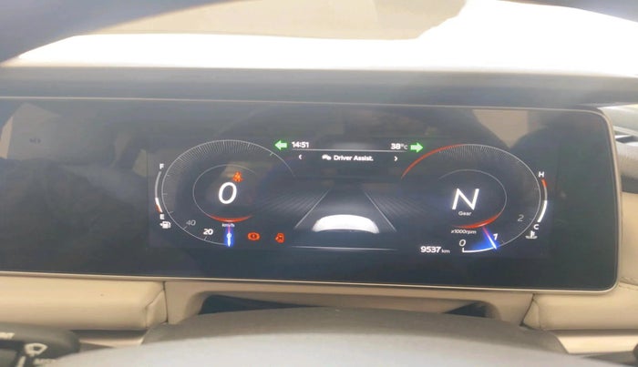 2023 Mahindra XUV700 AX 7 P MT 7 STR, Petrol, Manual, 9,537 km, interior