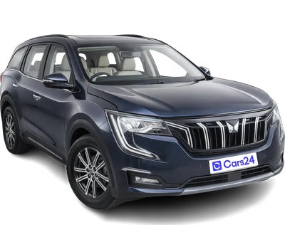 2023 Mahindra XUV700 - SUV - Petrol - Manual - ₹20.00 lakh