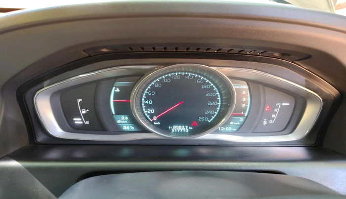 2014 Volvo XC 60 D5 SUMMUM, Diesel, Automatic, 2,17,713 km, interior