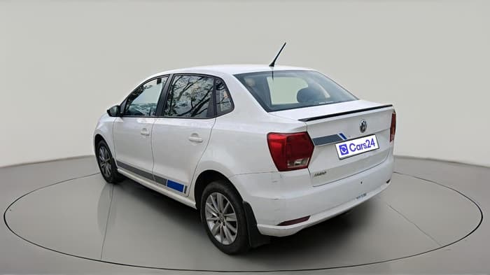 2017 Volkswagen Ameo COMFORTLINE 1.2L, Petrol, Manual, 97,520 km, exterior