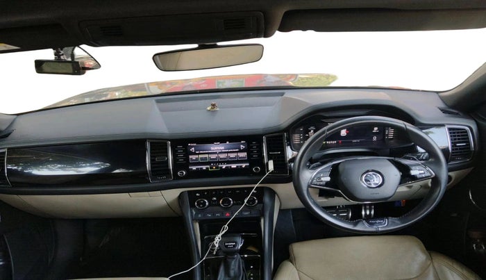 2023 Skoda Kodiaq L&K, Petrol, Automatic, 33,987 km, interior