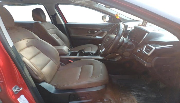 2020 Tata Harrier XZA PLUS 2.0L, Diesel, Automatic, 93,686 km, interior