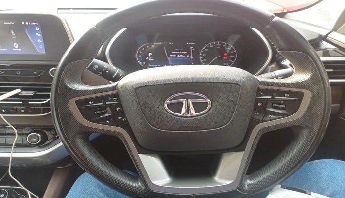 2020 Tata Harrier XZA PLUS 2.0L, Diesel, Automatic, 93,686 km, interior