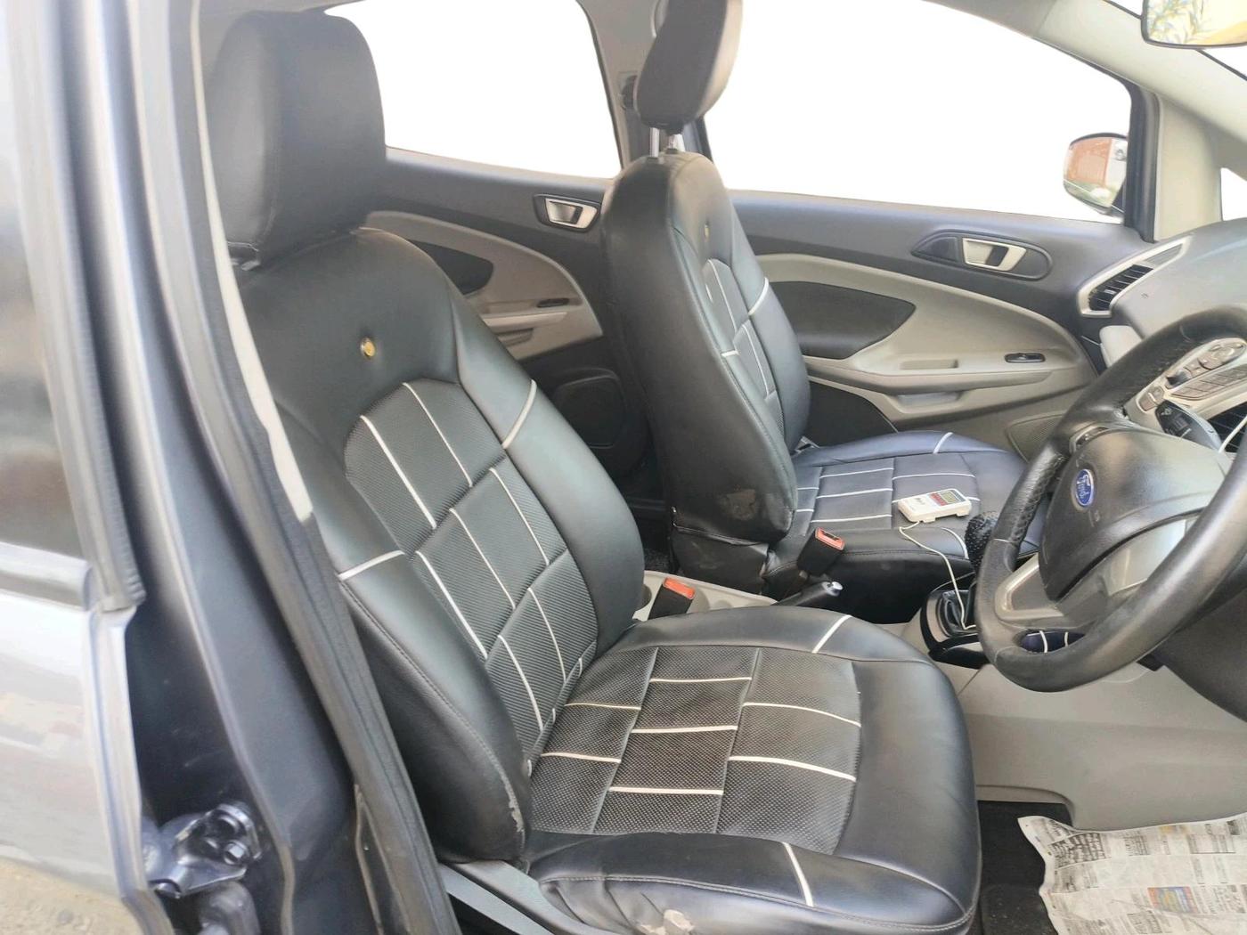 2017 Ford Ecosport TITANIUM 1.5L DIESEL, Diesel, Manual, 84,062 km, interior