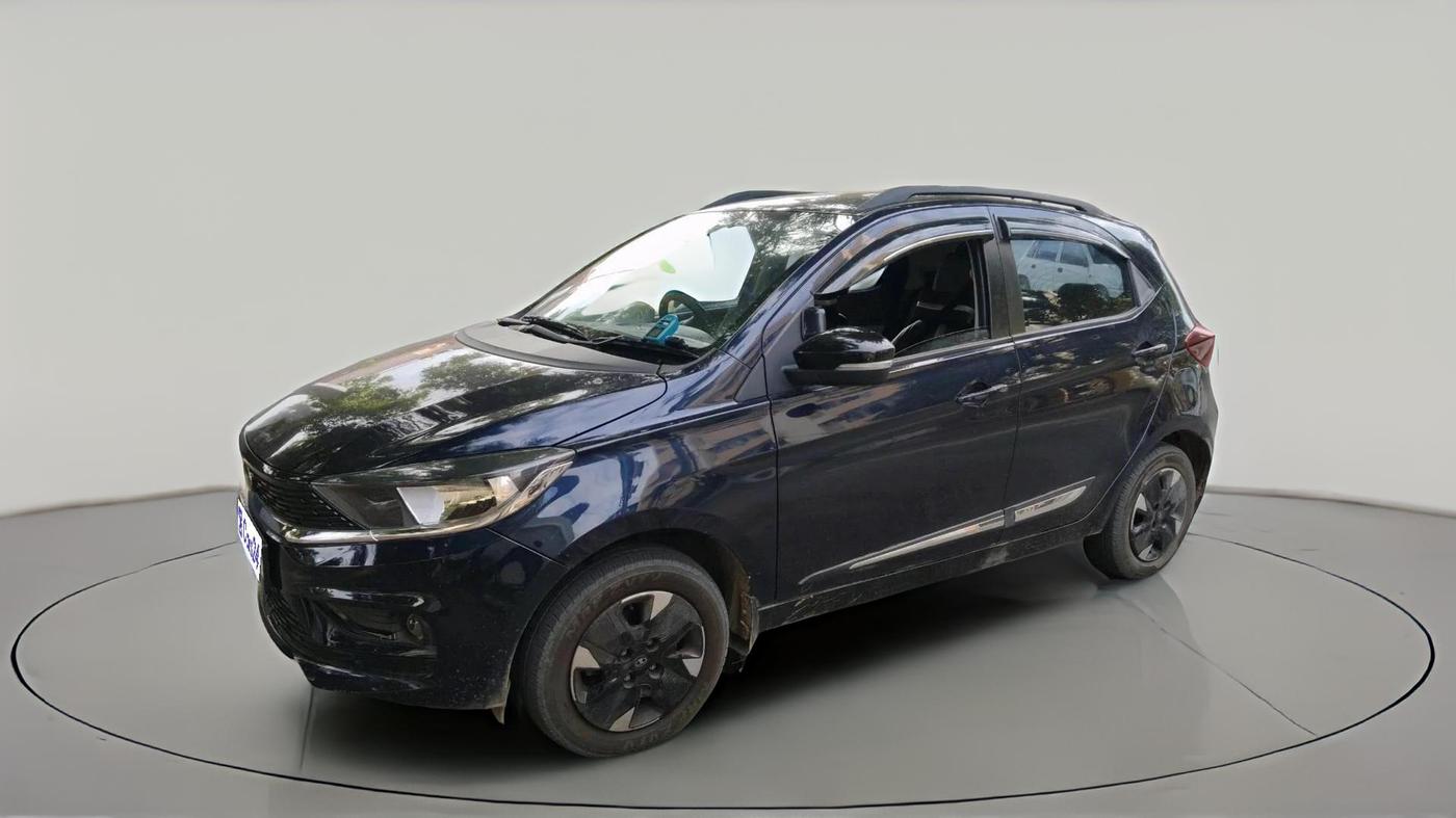 2025 Tata Tiago XTA PETROL, Petrol, Automatic, 8,258 km, exterior