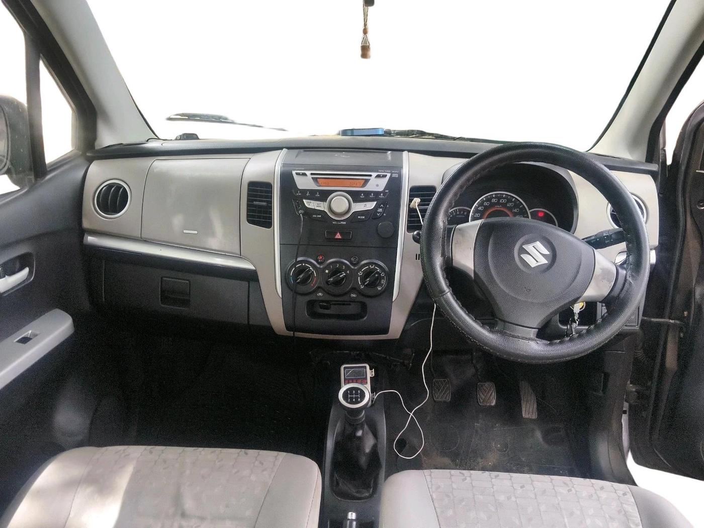 2015 Maruti Wagon R 1.0 VXI, Petrol, Manual, 49,456 km, interior
