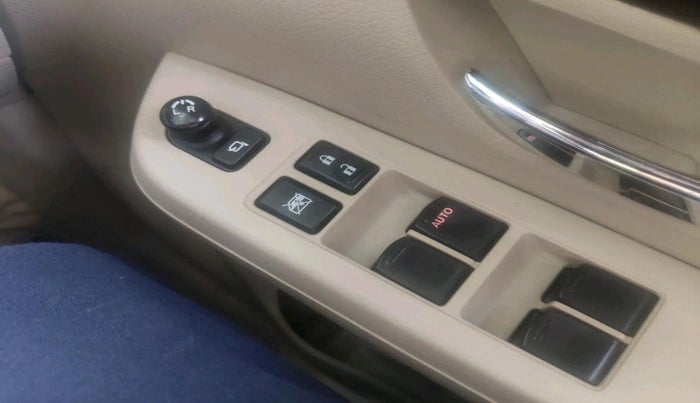 2019 Maruti Ertiga ZXI+ SHVS, Petrol, Manual, 25,384 km, interior