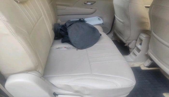 2019 Maruti Ertiga ZXI+ SHVS, Petrol, Manual, 25,384 km, interior