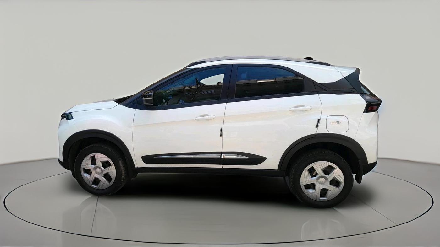 2025 Tata NEXON Pure Plus 1.2 Petrol 6MT, Petrol, Manual, 9,073 km, exterior