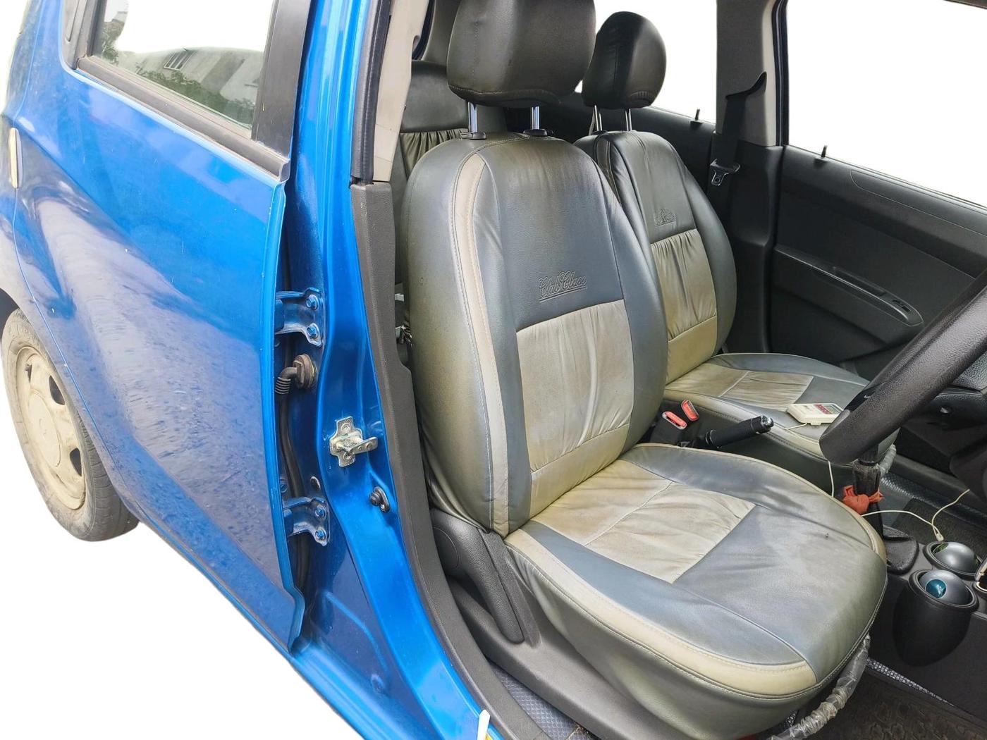 2011 Chevrolet Beat LS LPG, Petrol, Manual, 1,03,365 km, interior